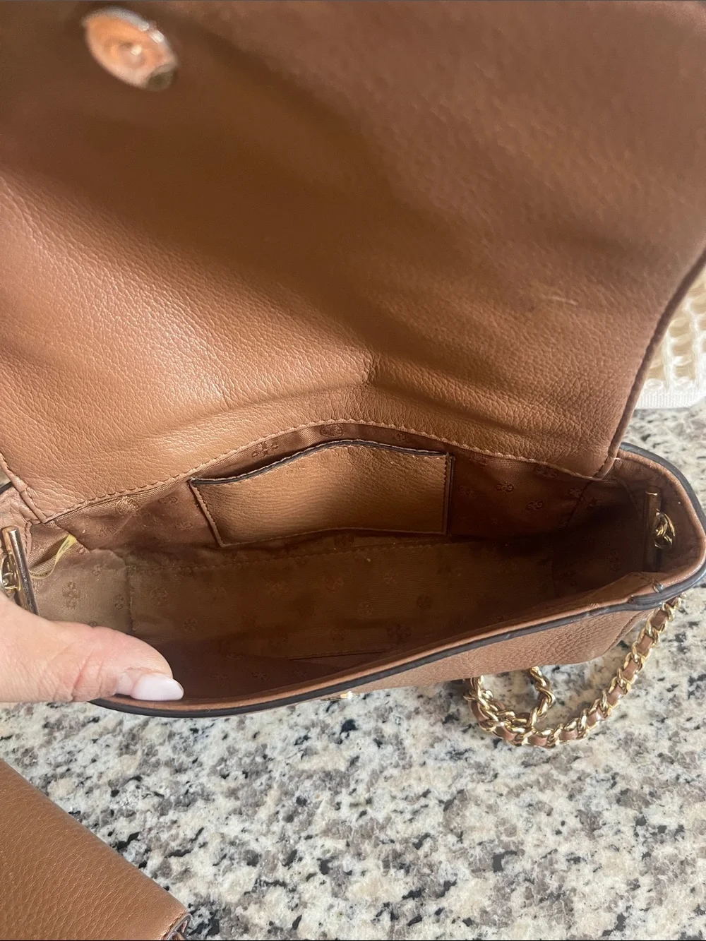 Tory Burch Tan Pebbled Leather Chain Crossbody Phone Bag with Card Wallet